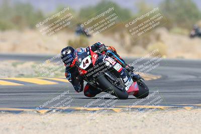 media/Oct-19-2024-CVMA (Sat) [[7df39c5a0d]]/Race 4-Formula Middleweight/